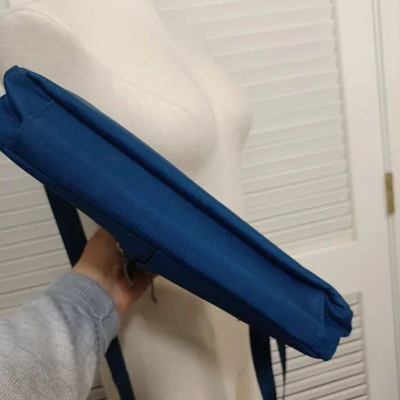 Baggallini Adjustable Crossbody Bag Blue Gray - Picture 8 of 13